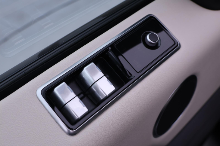 Land Rover Range Rover 3,0 SPORT SDV6 183kW CZ Kůže