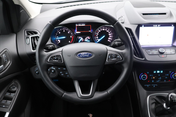 Ford Kuga 2,0 TDCi 110kW AWD ST-Line+ CZ