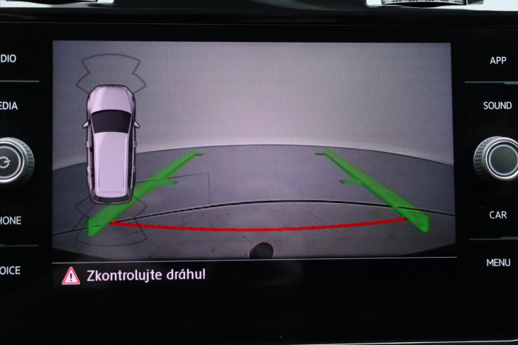 Volkswagen Golf 2,0 TDI 110kW Tažné Serv.kniha