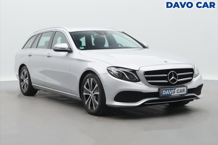 Mercedes-Benz Třídy E 2,0 220d 143kW LED Aut. Kůže