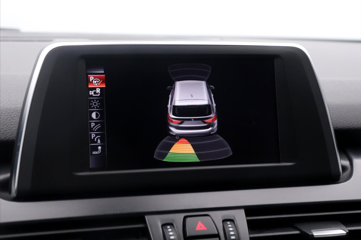 BMW Řada 2 2,0 218d Aut GrandTourer 7Míst