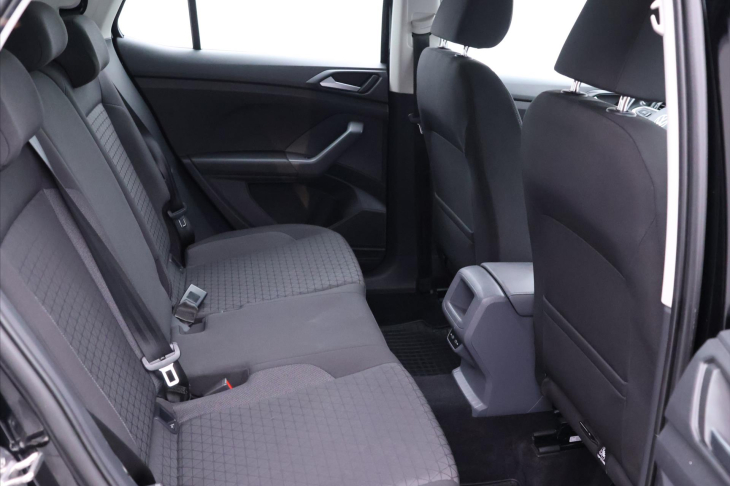 Volkswagen T-Cross 1,0 TSI 70kW CZ Life 1.Maj.