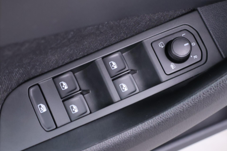 Škoda Scala 1,6 TDI 85kW DSG Style CZ DPH