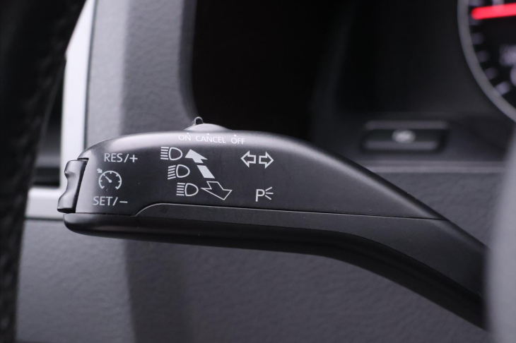 Volkswagen California 2,0 TDI 132kW CZ 7míst DPH Beach