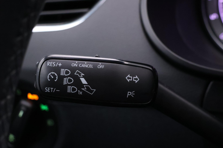 Škoda Octavia 1,6 TDI 85kW Style Tempomat