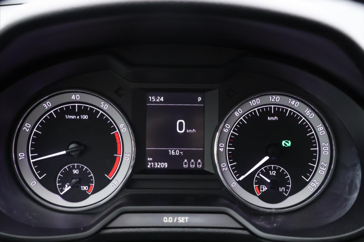 Škoda Octavia 1,4 TSI 110kW DSG Style CZ