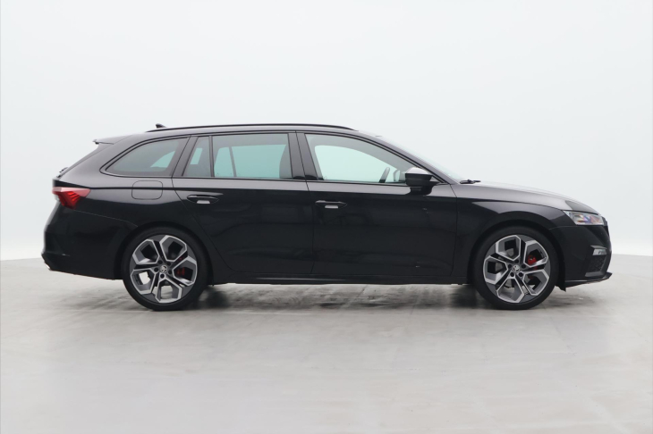 Škoda Octavia 2,0 RS TDI DSG 147kW DPH pano