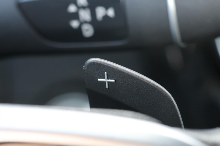 Mercedes-Benz GLC 2,0 300d 180kW 4Matic AMG DPH