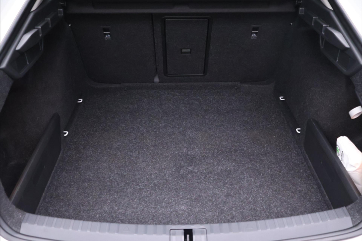 Škoda Octavia 2,0 TDI 110kW Ambition CZ DPH