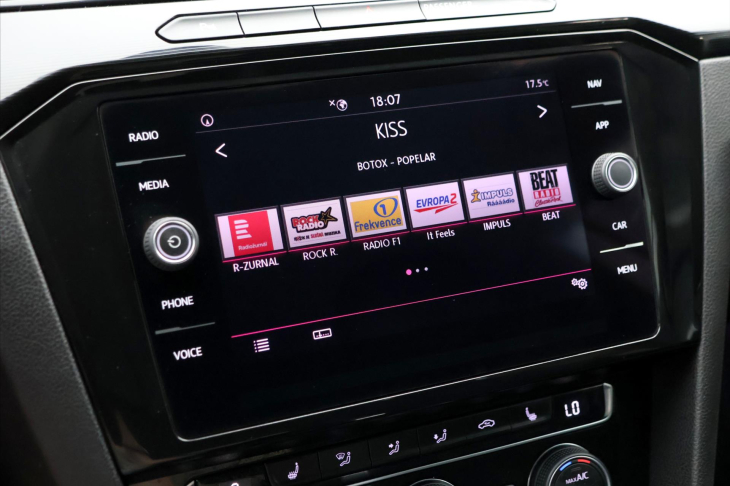 Volkswagen Arteon 2,0 TDI 140kW DSG Elegance CZ