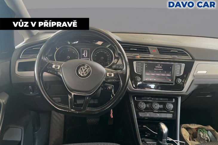 Volkswagen Touran 1,6 TDI 81KW DSG 7-Míst