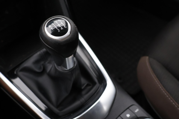 Mazda 2 1,5 G 90 REVOLUTION CZ 1.maj