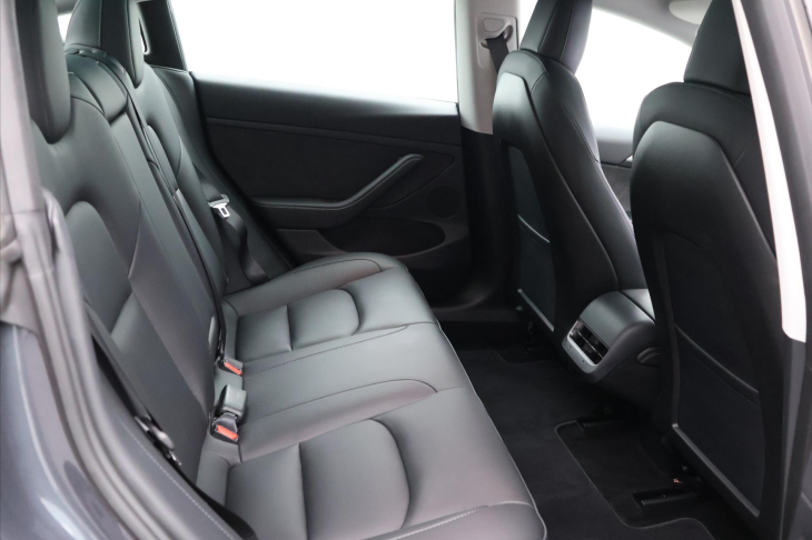 Tesla Model 3 Long Range 75kWh AWD sOH 93,2%