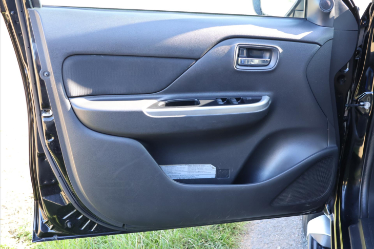 Mitsubishi L200 2,3 DI-D 4WD Intense 1.Maj DPH