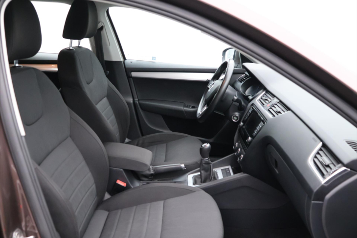 Škoda Octavia 2,0 TDI 110kW CZ Style Kessy
