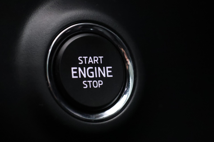 Škoda Karoq 2,0 TDI DSG 4x4 Sportline DPH