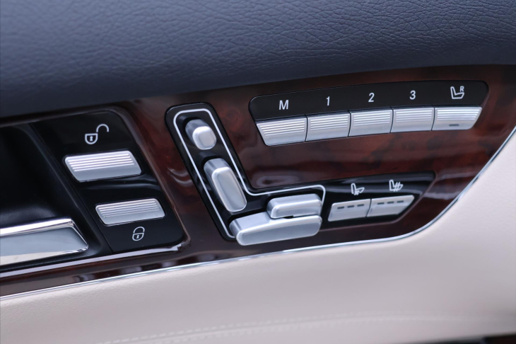 Mercedes-Benz CL 5,5 CL-CLASS 500 CZ 285 kW