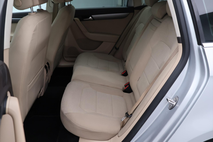 Volkswagen Passat 2,0 TDI 103kW DSG Xenon Navi