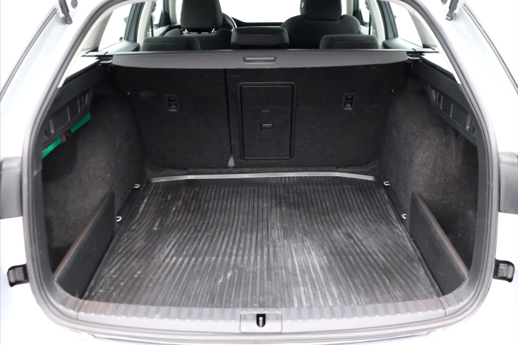 Škoda Octavia 2,0 TDI CZ Ambition 1.Maj DPH