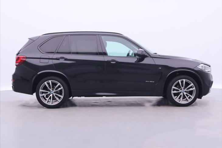 BMW X5 3,0 30d xD M-paket DPH 1.Maj.