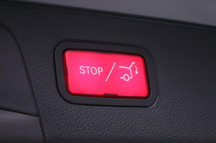 Mercedes-Benz GLC 2,0 300d 180kW 4Matic