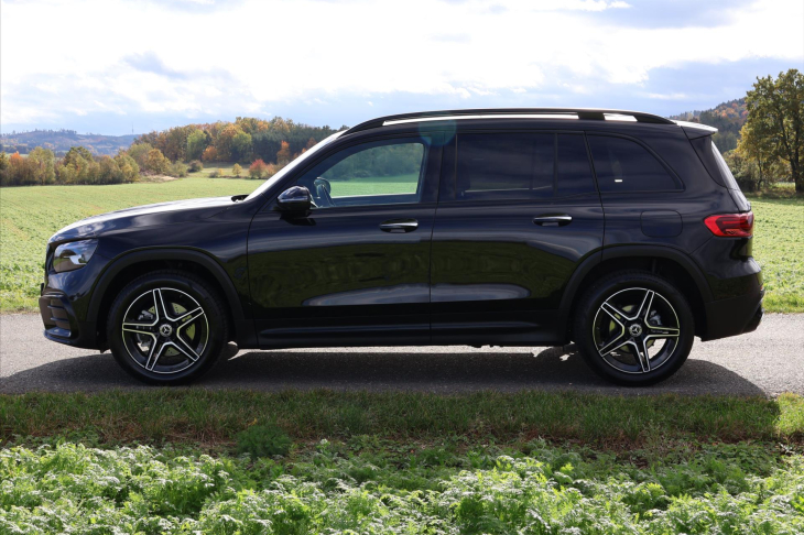 Mercedes-Benz GLB 2,0 200d 4MATIC AMG Premium +