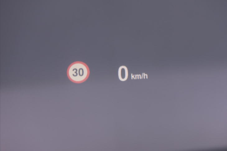 BMW Řada 3 3.0 330d xDrive 190kW Touring