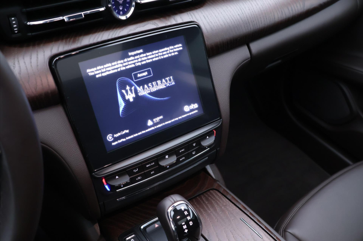 Maserati Quattroporte 3,0 Q4 316kW 4x4 LED DPH