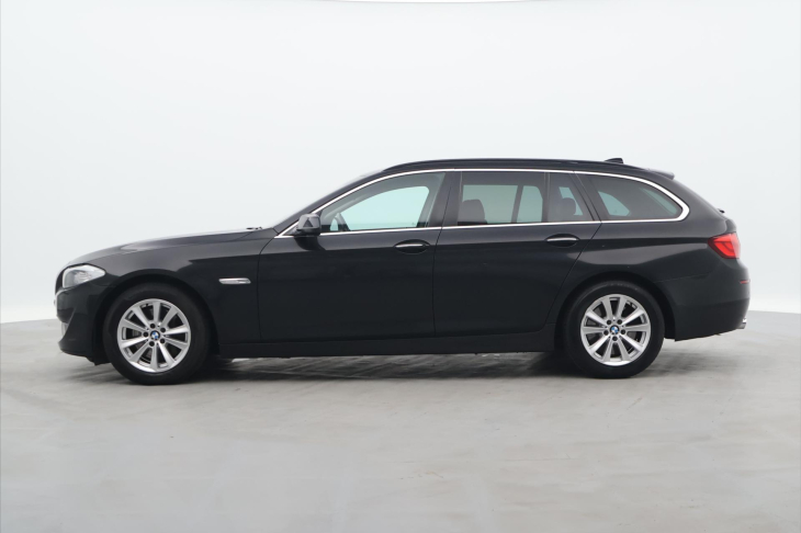 BMW Řada 5 3,0 530d 190kW Touring