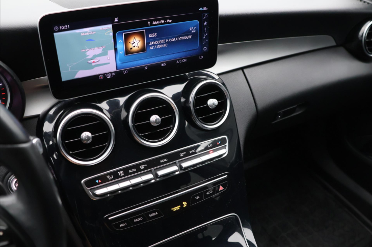 Mercedes-Benz Třídy C 2.0 220d 143kW 4MATIC Tažné