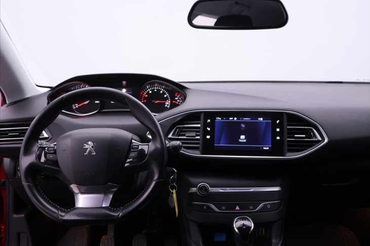 Peugeot 308 1,2 PT 96kW Allure CZ