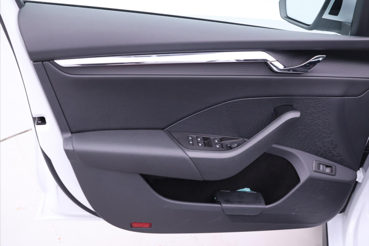 Škoda Octavia 2,0 TDI 147kW 4x4 DSG Scout CZ DPH