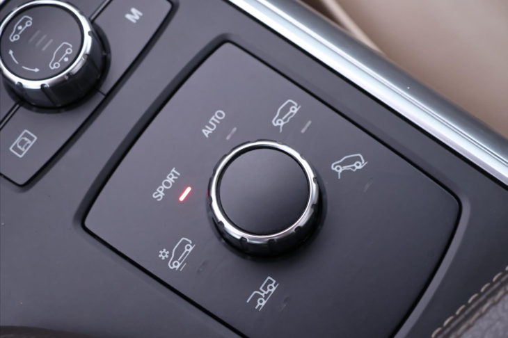 Mercedes-Benz GL 3,0 350 CDI 190kW 4M CZ AMG