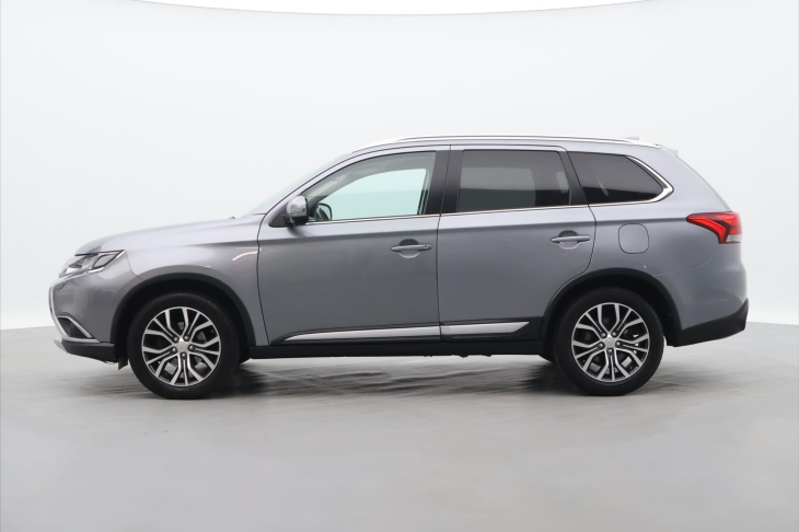 Mitsubishi Outlander 2,0 MIVEC 110kW Intense 4WD