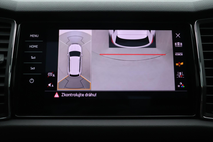 Škoda Kodiaq 2,0 TDI DSG 4x4 7-Míst Scout