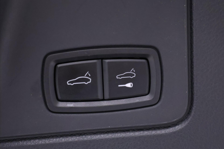 Porsche Panamera 3,0 V6 221kW Turbodiesel