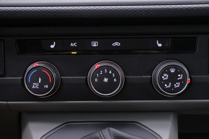 Volkswagen Transporter 2,0 TDI 110kW DSG L2 Klima DPH