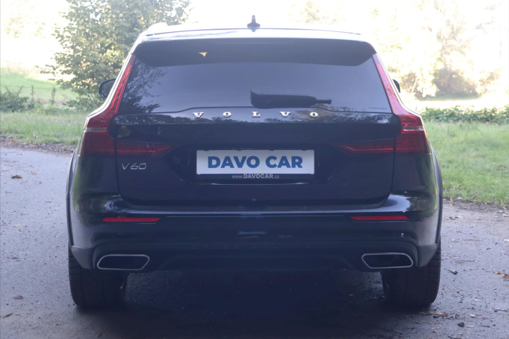 Volvo V60 2,0 B4 AWD Cross Country DPH