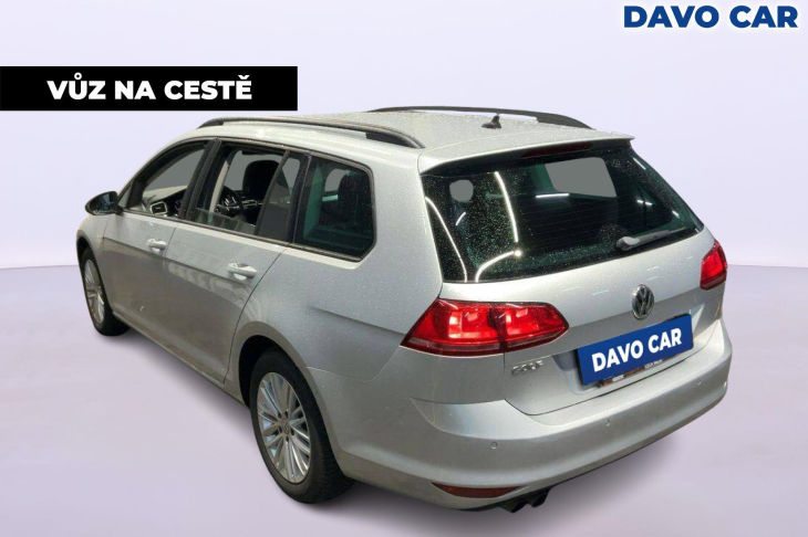 Volkswagen Golf 1,4 TSI 92kW Lounge 1.Majitel