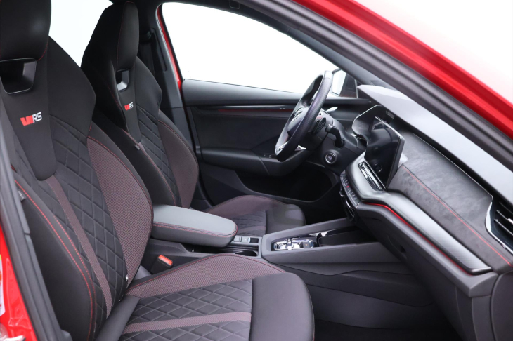 Škoda Octavia 2,0 TSI RS DSG 1.Maj CZ DPH