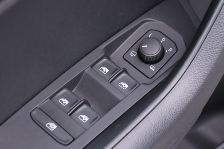 Škoda Karoq 2,0 TDI 110kW CZ Style Virtual DPH