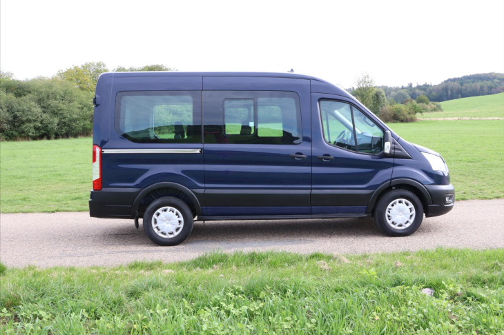 Ford Transit 2,0 EB 96kW L2 9-Míst CZ DPH