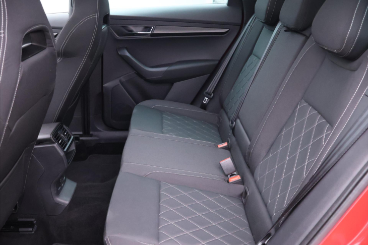 Škoda Karoq 1,5 TSI DSG Sportline 1Maj DPH