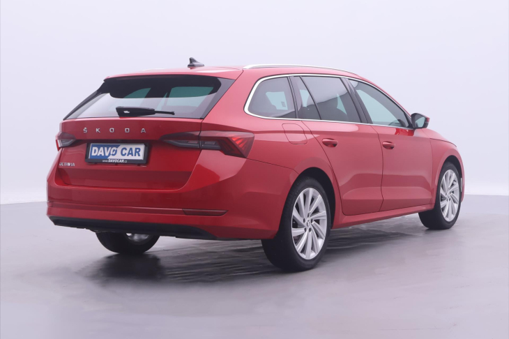 Škoda Octavia 1,5 TSI 110kW Style+matrix DPH