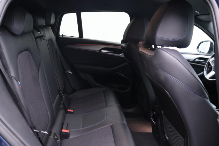 BMW X4 2,0 20xD 140kW CZ M-Sport LED
