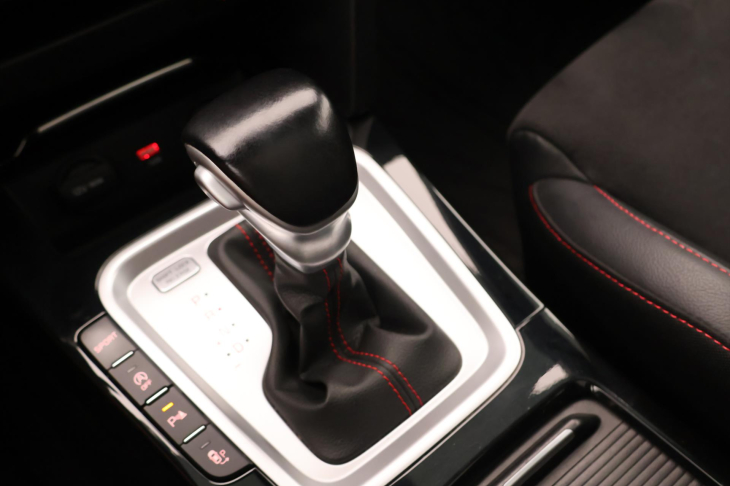 Kia Ceed 1,6 T-GDI 150kW DCT CZ GT