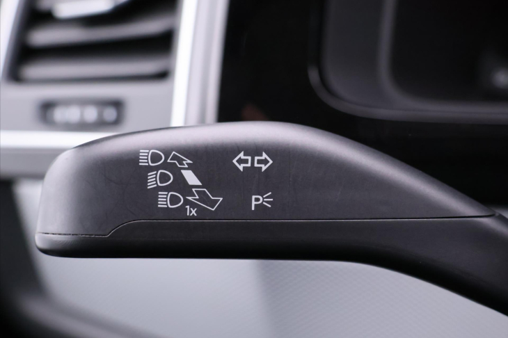 Volkswagen Multivan 2,0 TDI 150kW DSG 4M CZ Bulli