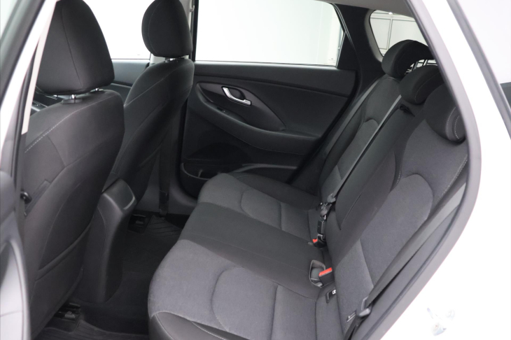 Hyundai i30 1,6 CRDi 85kW Style CZ DPH