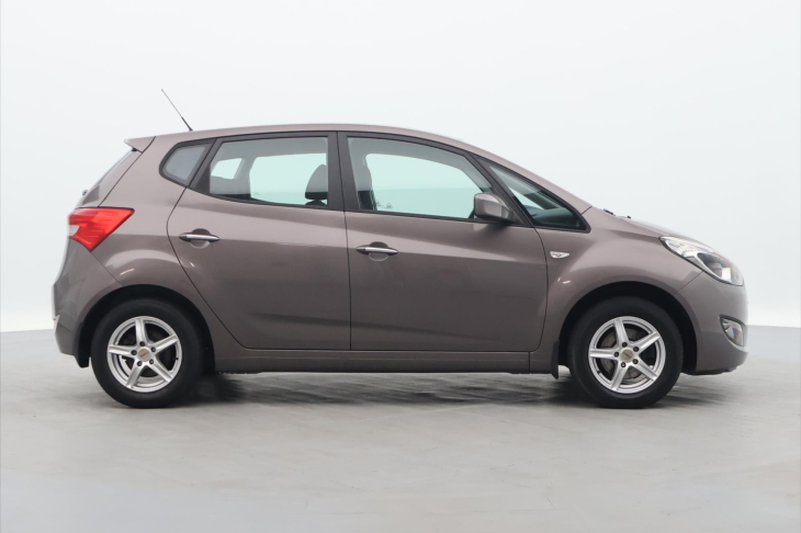 Hyundai ix20 1,4 CVVTi 66kW Klimatizace CZ