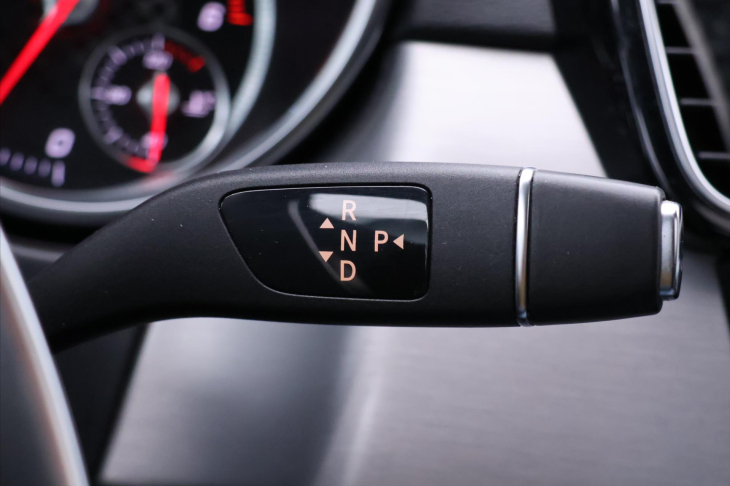 Mercedes-Benz GLE 3,0 350D 190KW 4M Navi Kůže